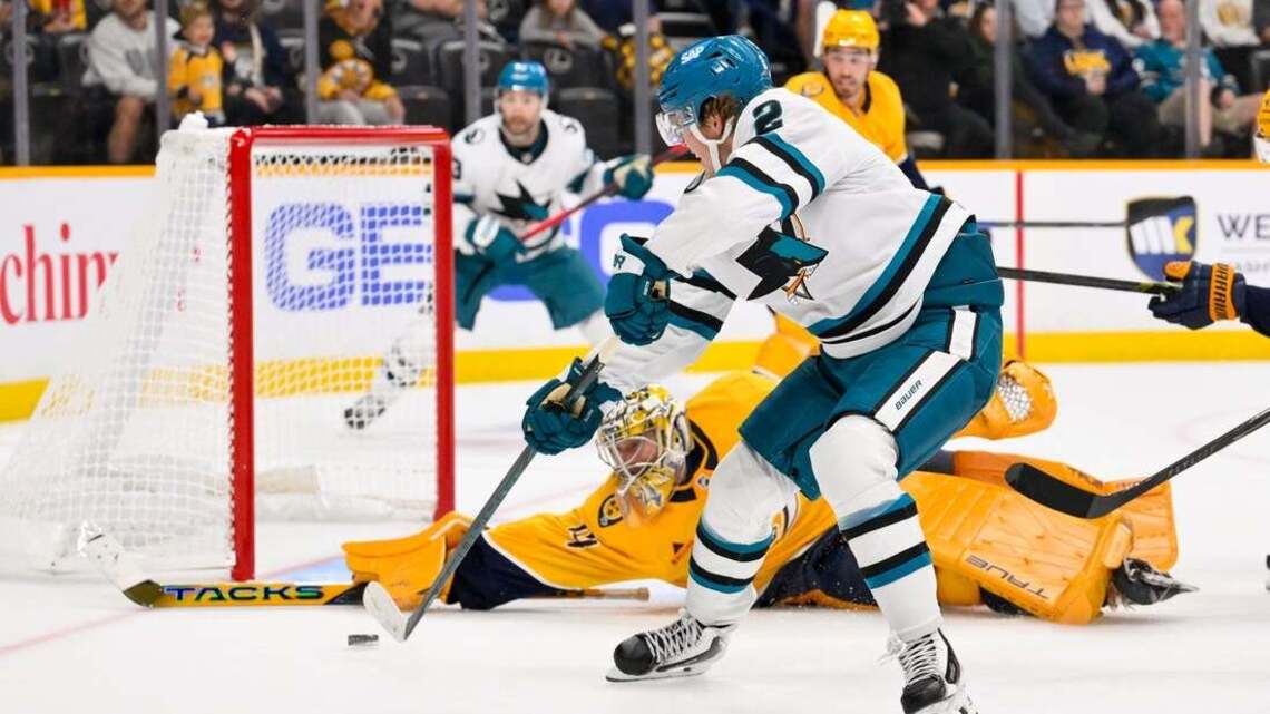 Sharks pull out win over Predators in shootout 