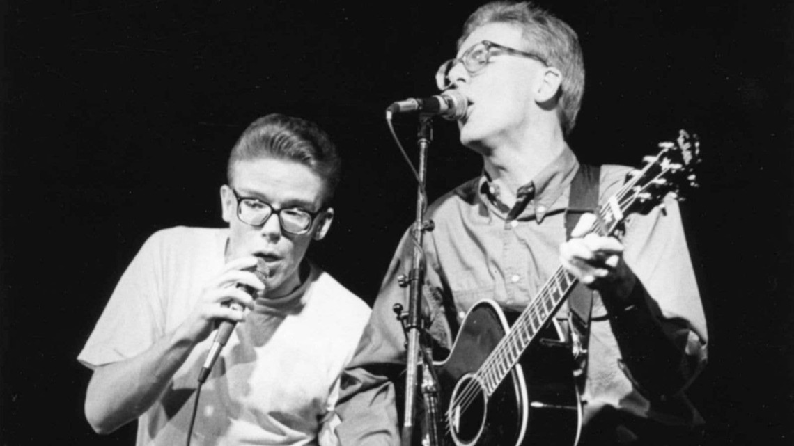 'How I Met Your Mother' Got a New Generation Hooked on This 1988 Folk Rock Song Hit 