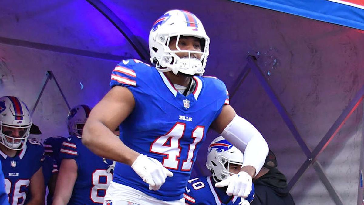  Dec 31, 2023; Orchard Park, New York, USA; Buffalo Bills fullback Reggie Gilliam (41) enters the field before a game against the New England Patriots at Highmark Stadium. Mandatory Credit: Mark Konezny-Imagn Images | Mark Konezny-Imagn Images 