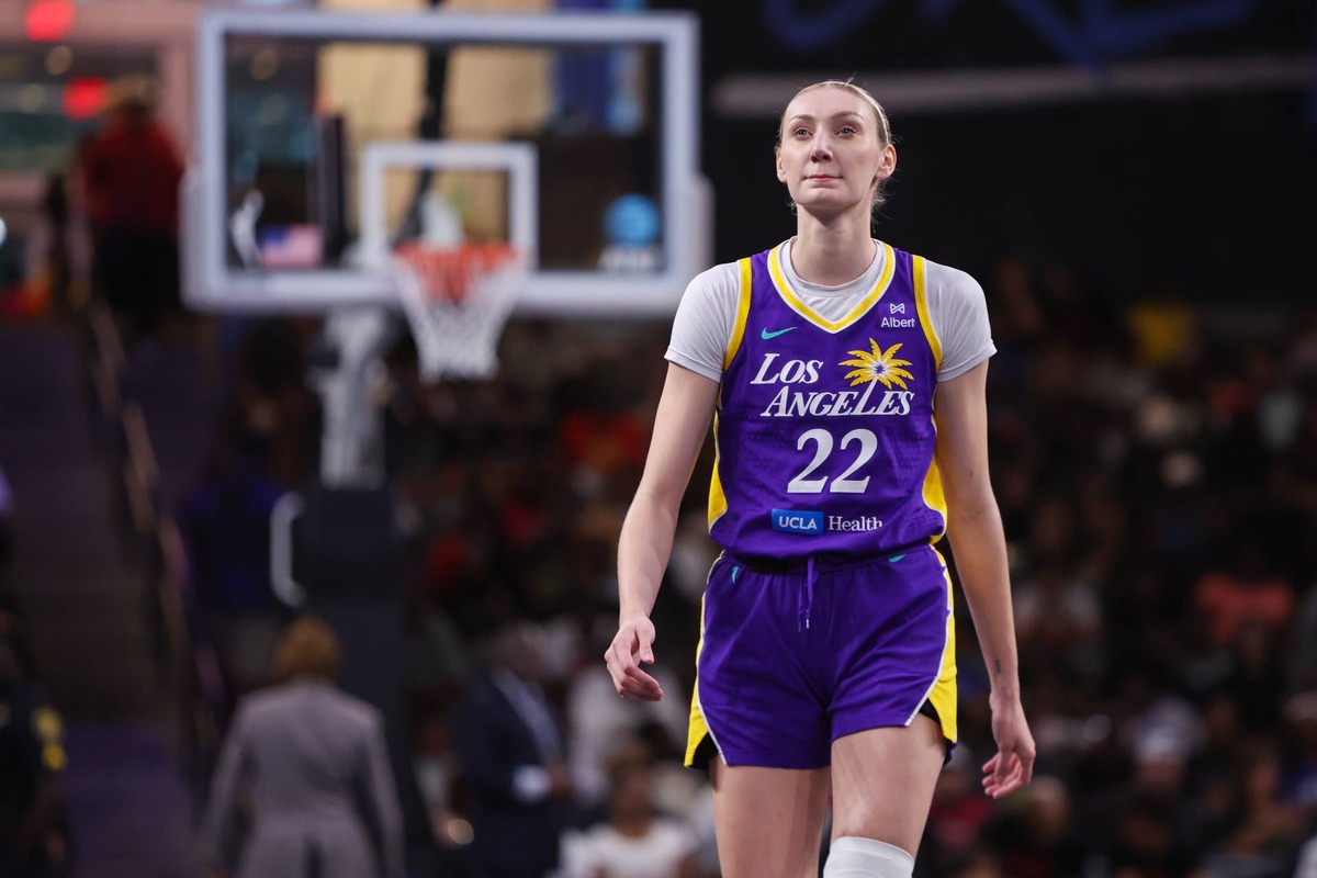  Los Angeles Sparks forward Cameron Brink Brett Davis-Imagn Images