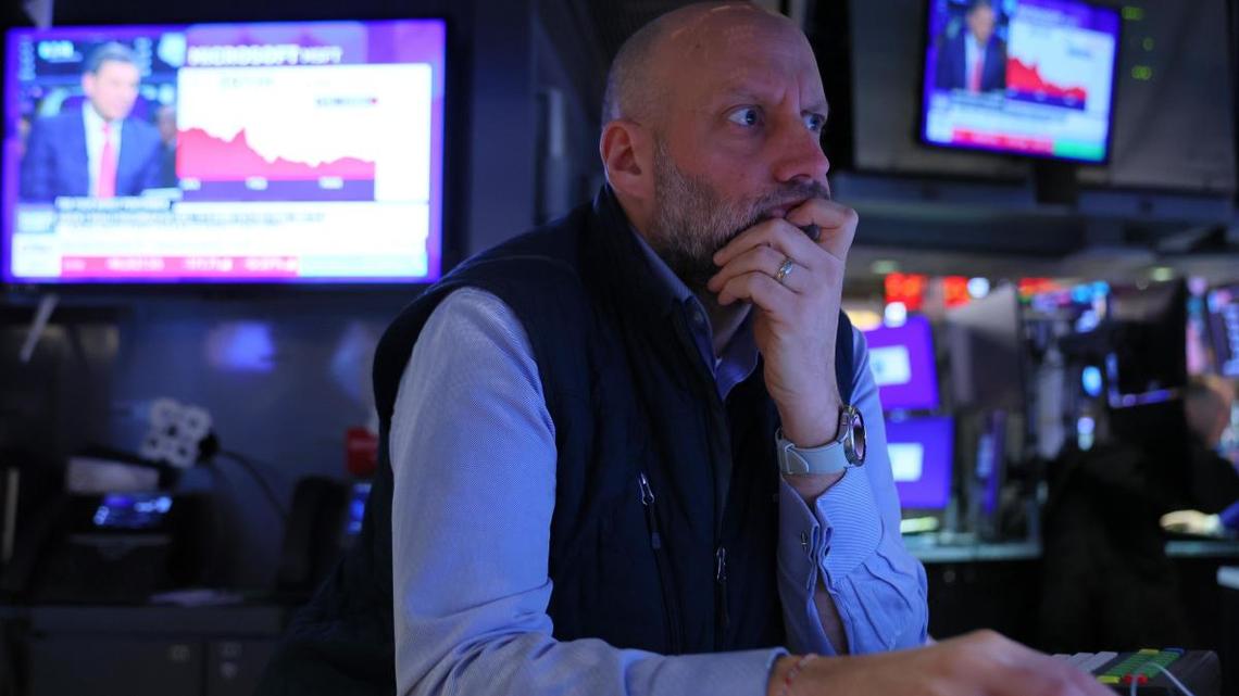 Are stocks oversold as Dow Jones, S&P 500 flash technical signal?