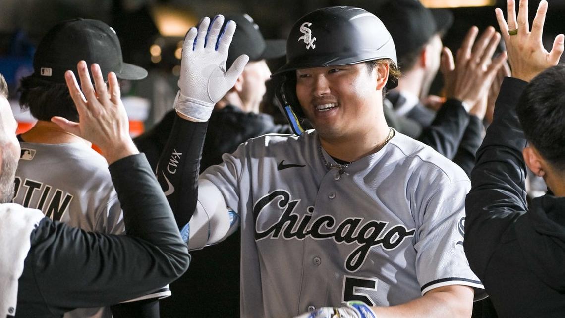 White Sox ride offensive surge into rematch vs. A's    