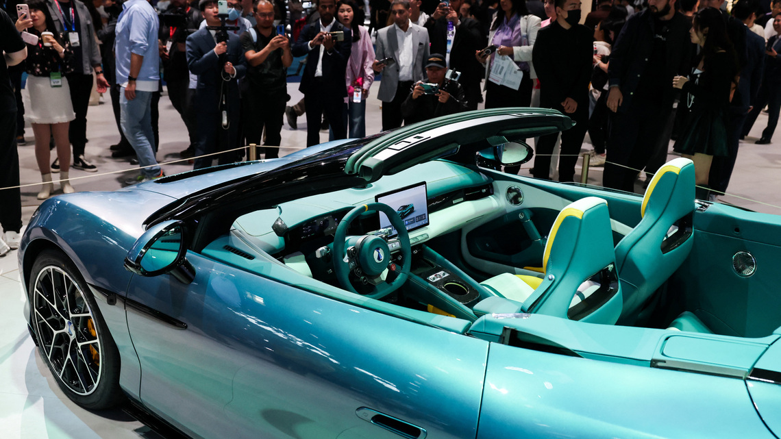 China's domestic car sales seen rising 2% in 2027 after 2026 slump 