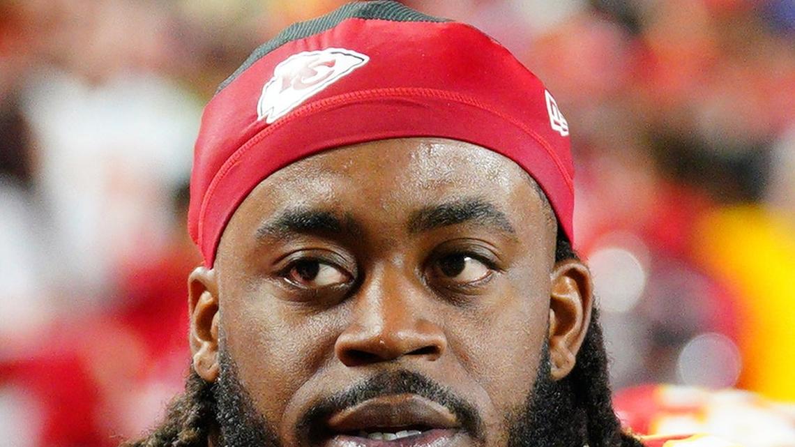 Bills sign DE Mike Danna to 1-year deal