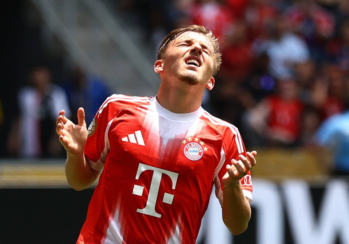  FC Bayern Munich midfielder Lennart Karl (46) reacts during a group stage match of the 2025 FIFA Club World Cup at TQL Stadium. Kai Pfaffenbach-Reuters via Imagn Images