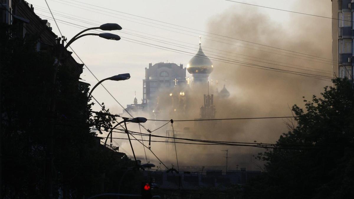 Smoke rises following overnight Russian strikes on Kyiv, Ukraine, Sunday, amid the Russian invasion. More than 600 drones and 90 missiles struck several sites across Kyiv overnight on Sunday, resulting in multiple deaths and more than 80 injuries, according to Ukrainian President Volodymyr Zelensky. Photo by Sergey Dolzenko/EPA
