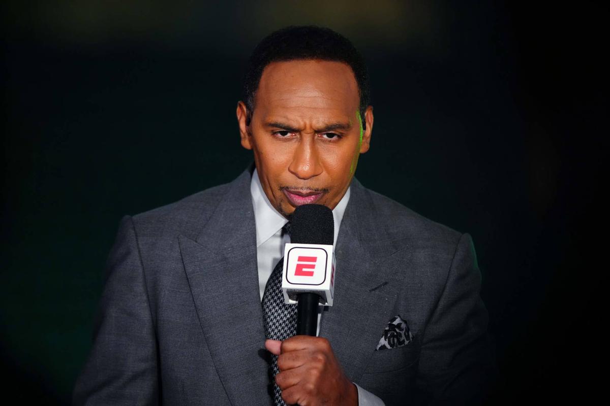  Stephen A. Smith prior to the Phoenix Suns against the Milwaukee Bucks in game three of the 2021 NBA Finals. 