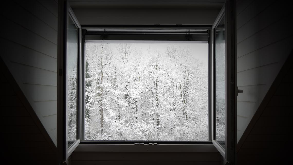 Lori Borgman: Open-and-shut case for burping the house 