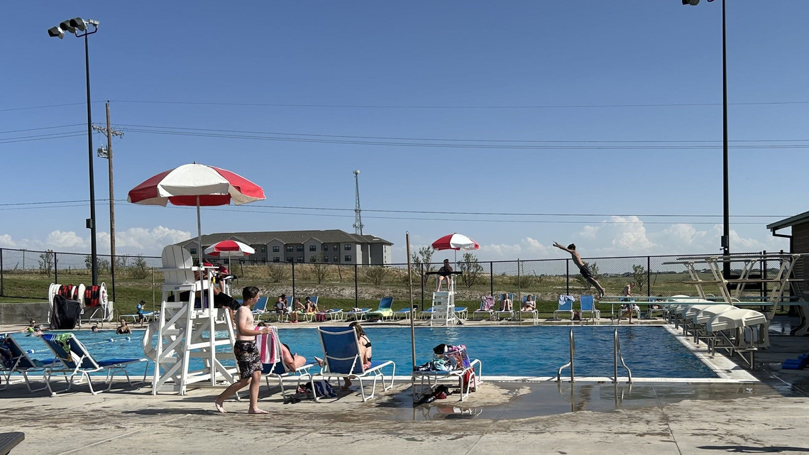 Amarillo closes splash pads, limits city irrigation amidst water shortage 