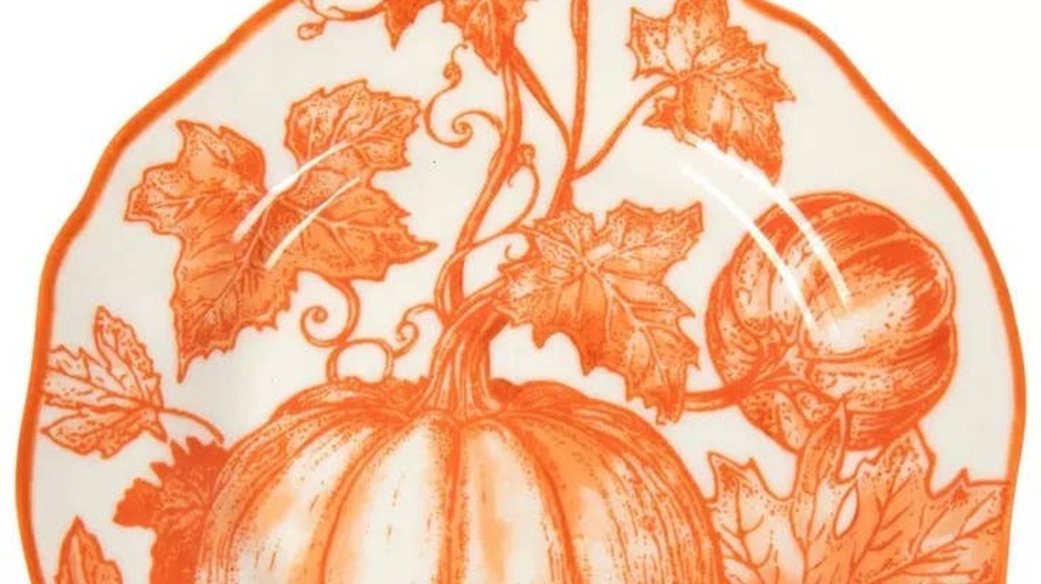 Hobby Lobby's Scalloped Pumpkin Plates Are the Cutest $3 Fall Find 