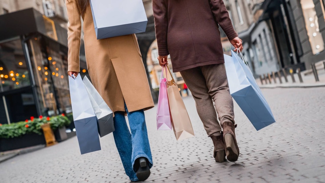Global fashion giant closes 21 stores, exits key market 