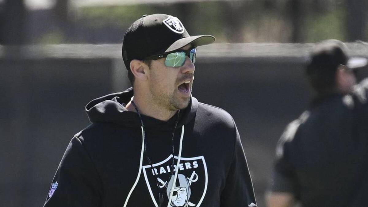  May 28, 2026; Henderson, NV, USA; Las Vegas Raiders head coach Klint Kubiak looks on during organized team activities at Intermountain Health Performance Center. Mandatory Credit: Candice Ward-Imagn Images | Candice Ward-Imagn Images 