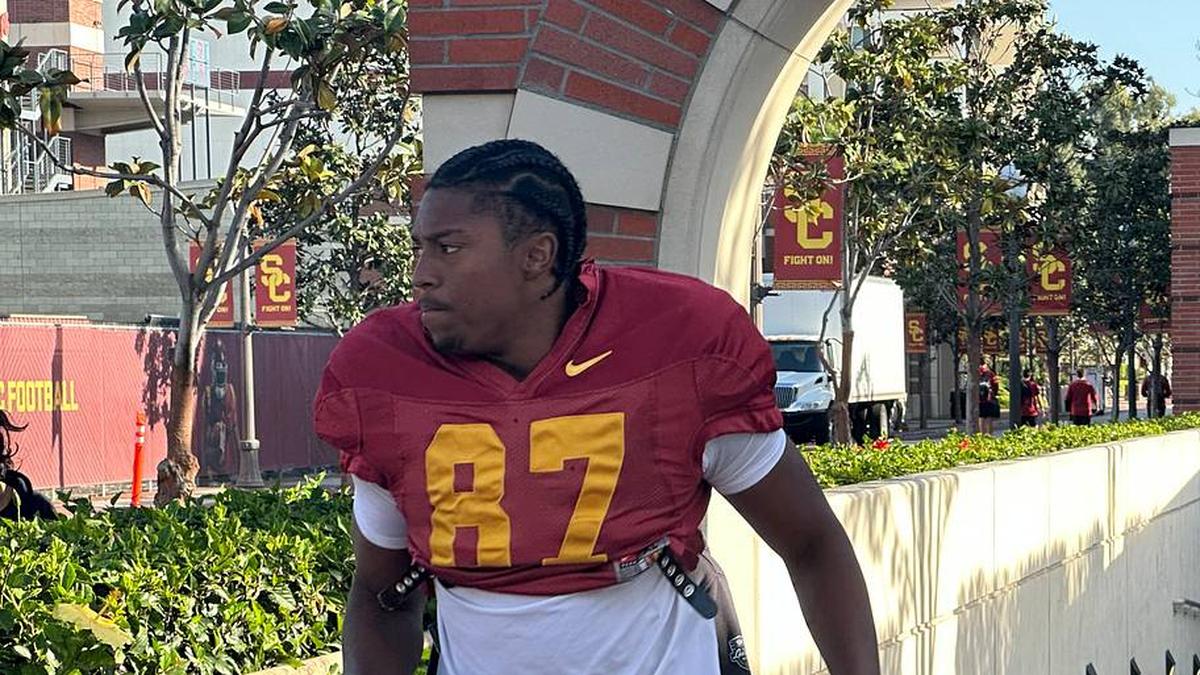  USC Trojans junior tight end Josiah Jefferson | USC Trojans on SI 