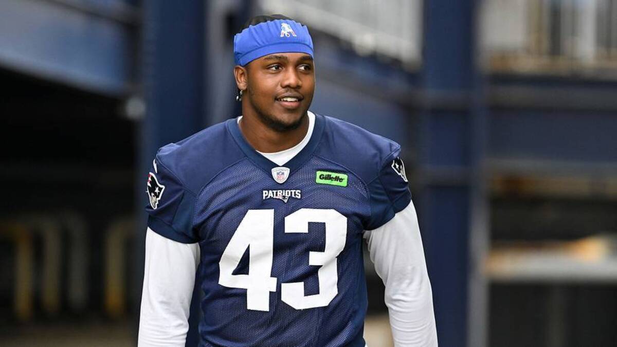  Jun 9, 2025; Foxborough, MA, USA; New England Patriots defensive end Bradyn Swinson (43) walks to the practice fields at Gillette Stadium. Mandatory Credit: Eric Canha-Imagn Images | Eric Canha-Imagn Images 