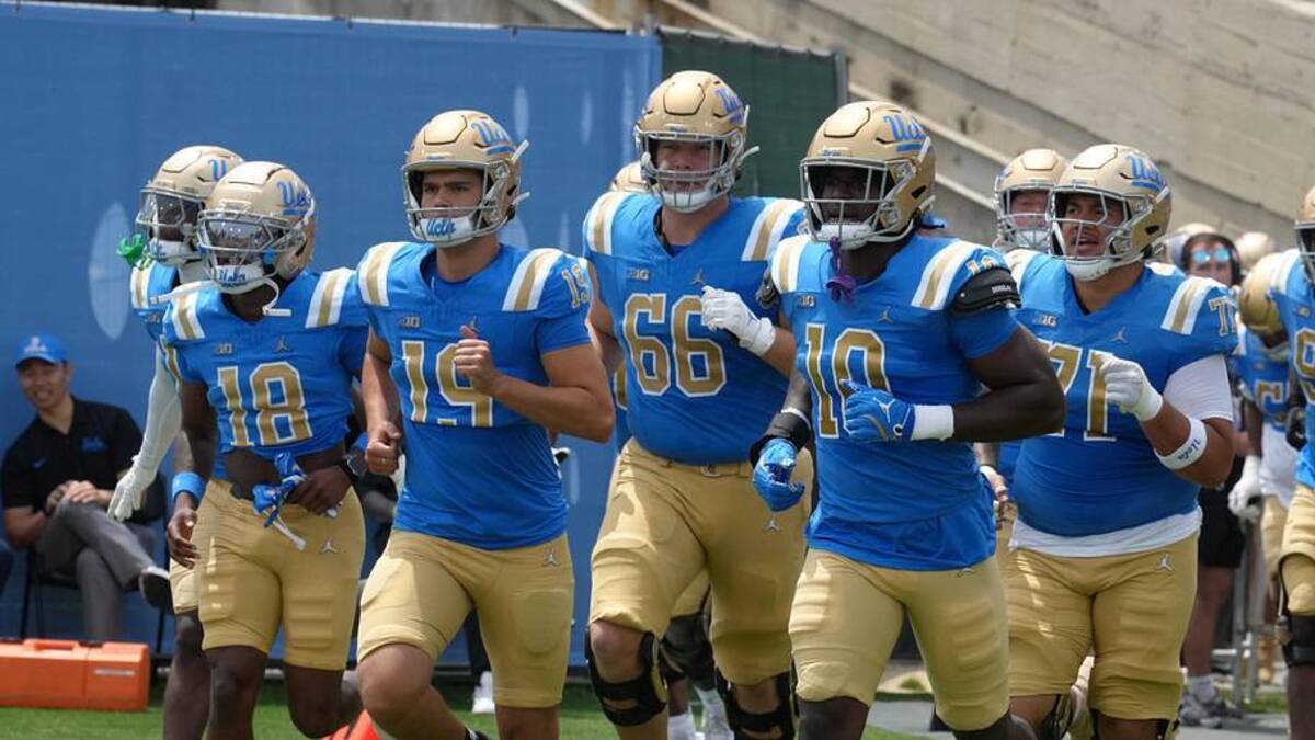  May 2, 2026; Pasadena, CA, USA; UCLA Bruins players enter the field during the spring game at Rose Bowl. Mandatory Credit: Kirby Lee-Imagn Images | Kirby Lee-Imagn Images 
