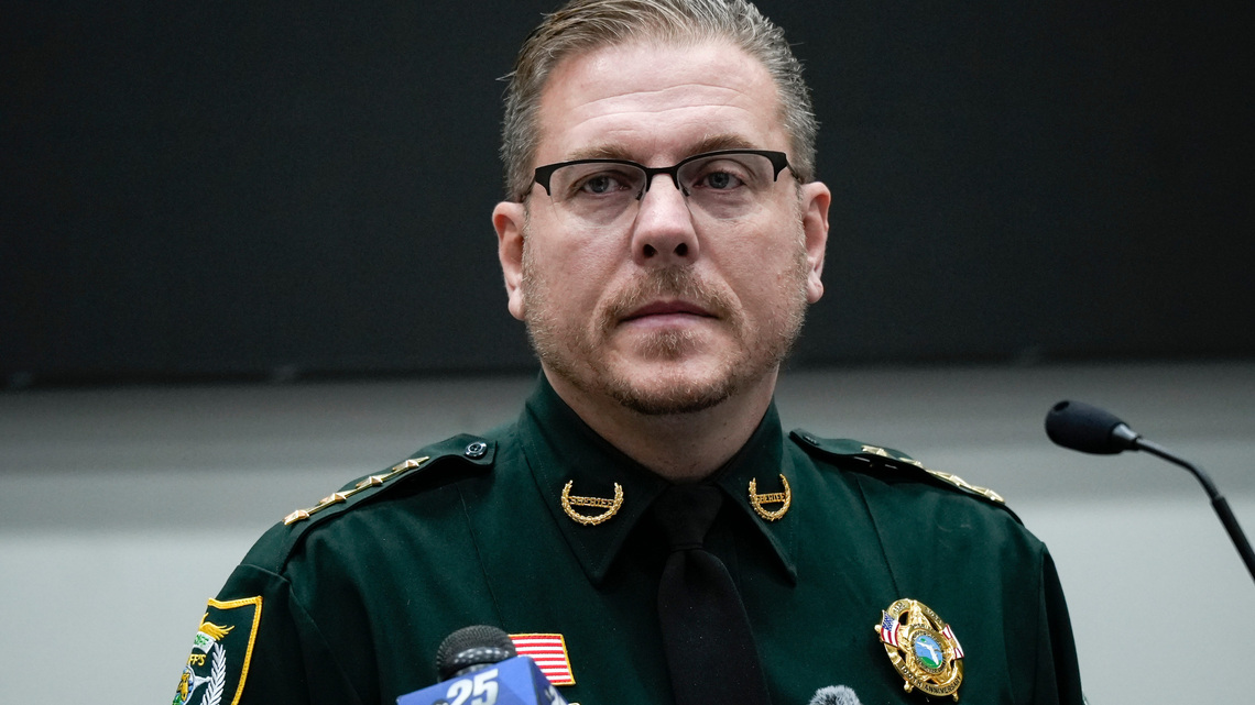 Florida sheriff to discuss weekend shooting of teen boy at boat ramp 