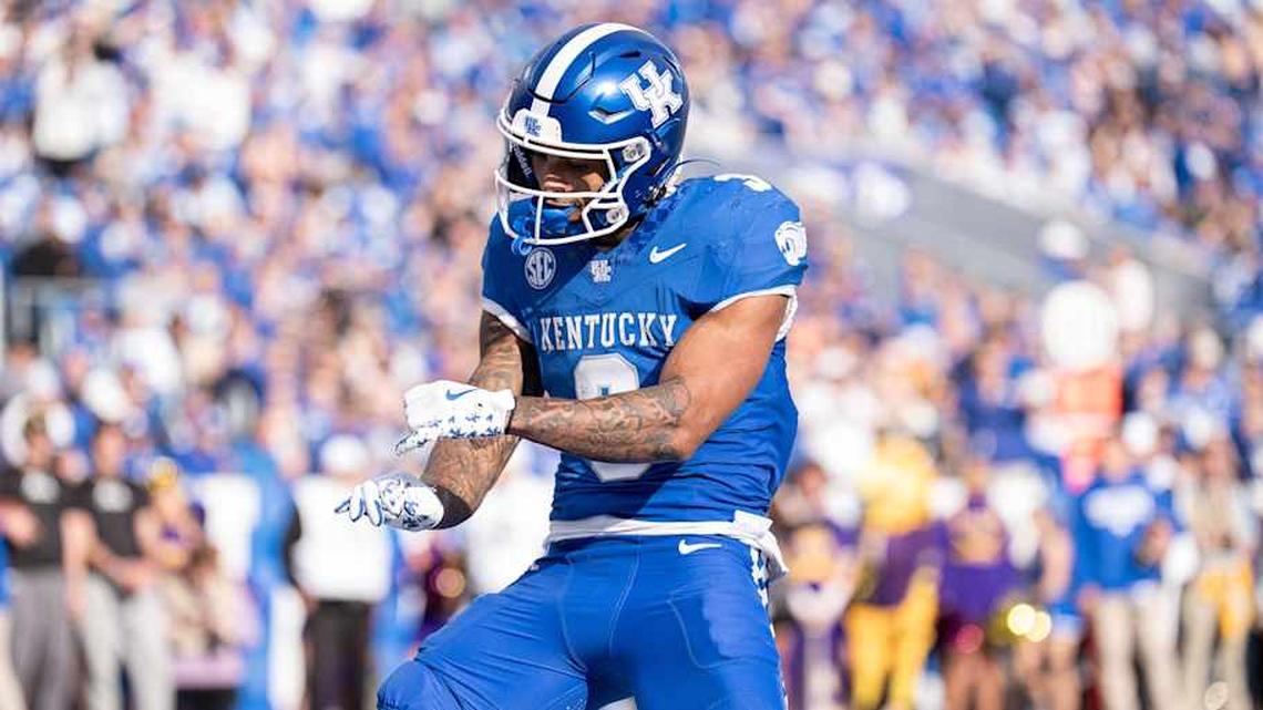  Kentucky running back Seth McGowan (3) danced in the endzone celebrating his second touchdown of the first half as the Wildcats face off against the Tennessee Tech Golden Eagles at Kroger Field in Lexington, Kentucky. Nov. 15, 2025. | Jeff Faughender/Courier Journal / USA TODAY NETWORK via Imagn Images 