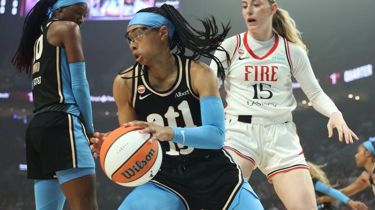Angel Reese's 18 points, 12 rebounds carry Dream past Fire 