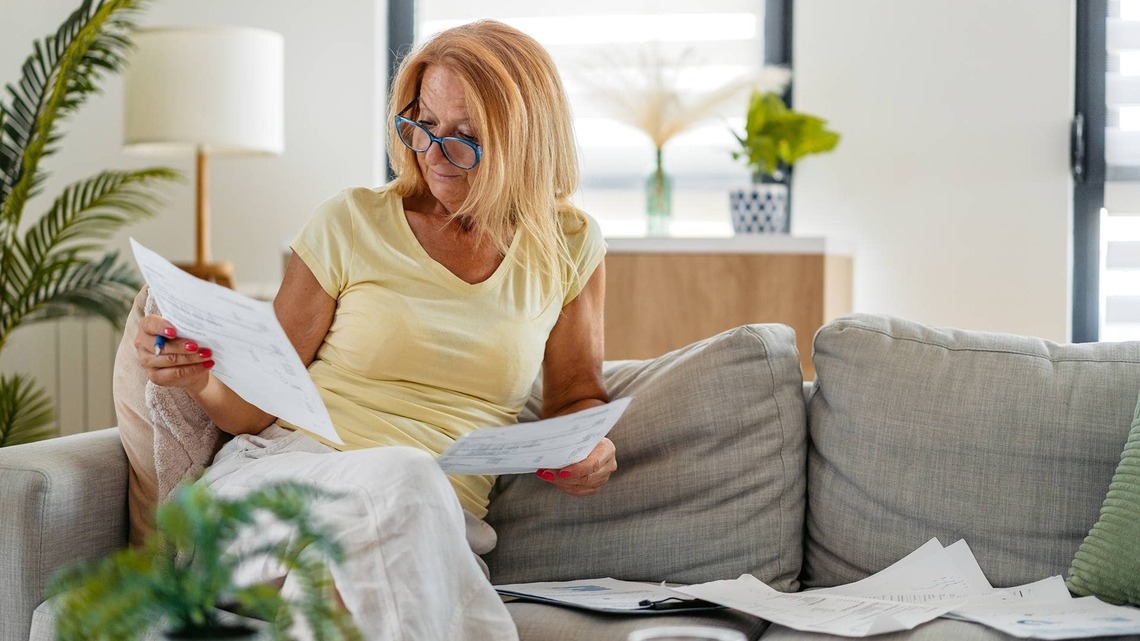 Fidelity's 401(k) benchmark leaves many 50-year-olds short 