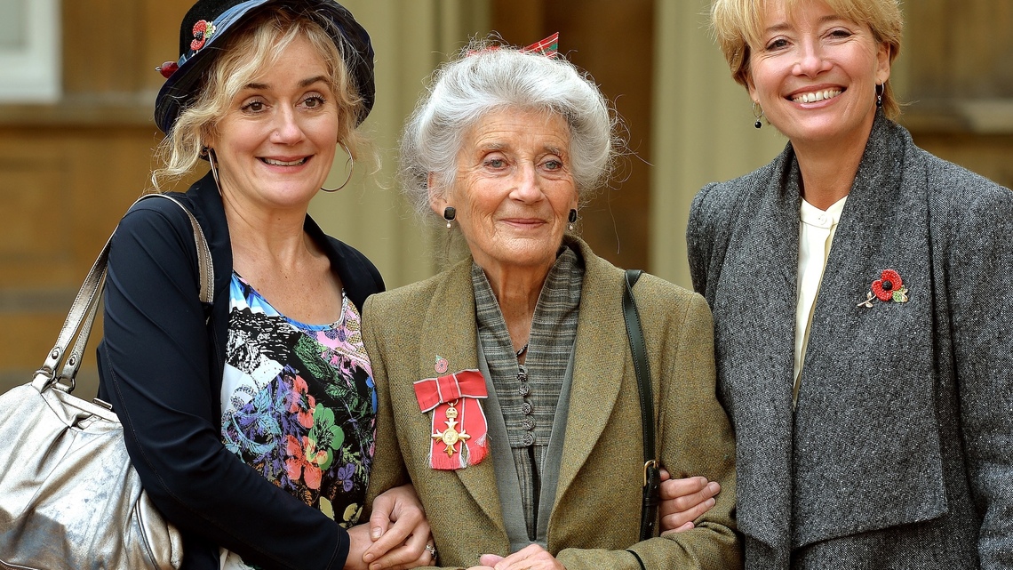 Emma Thompson's Mother Phyllida Law Dead at 94: 'A Beautiful Person' 