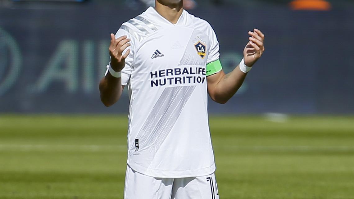 Javier 'Chicharito' Hernández to be part of Fox's World Cup broadcast team 