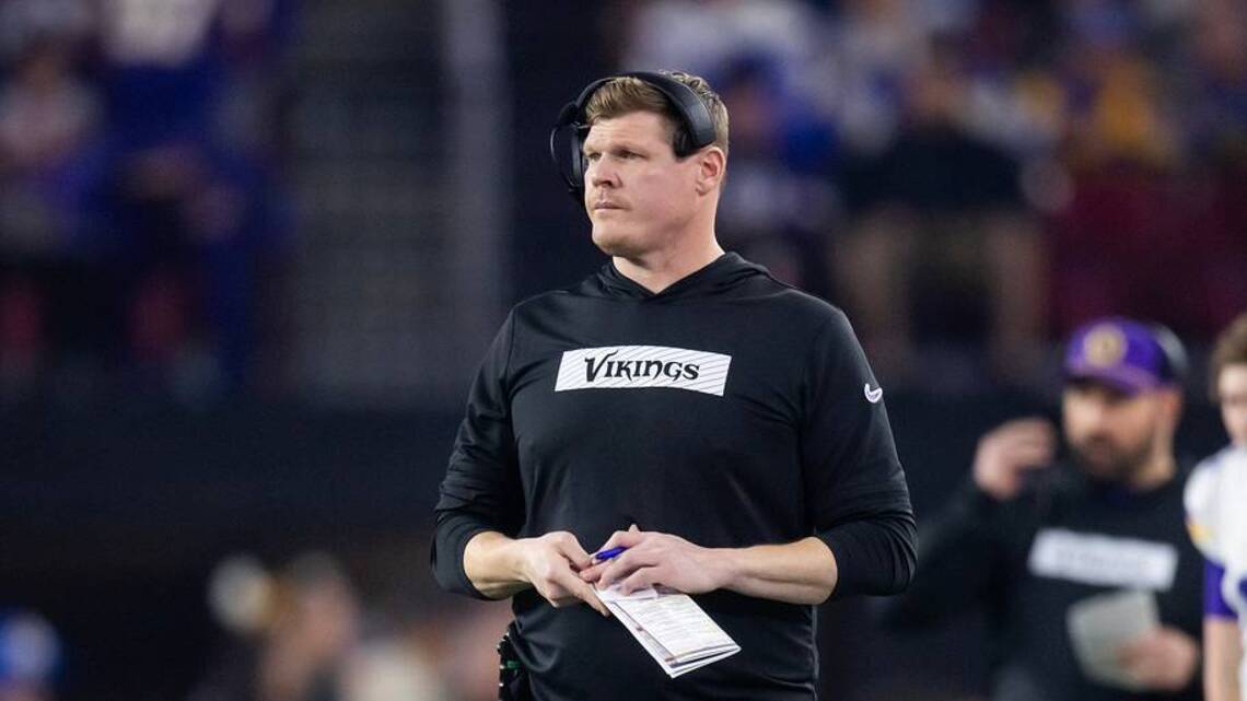 One Eagles Coach Who Is Not A Coordinator Under Most Pressure To Turn Around Unit
