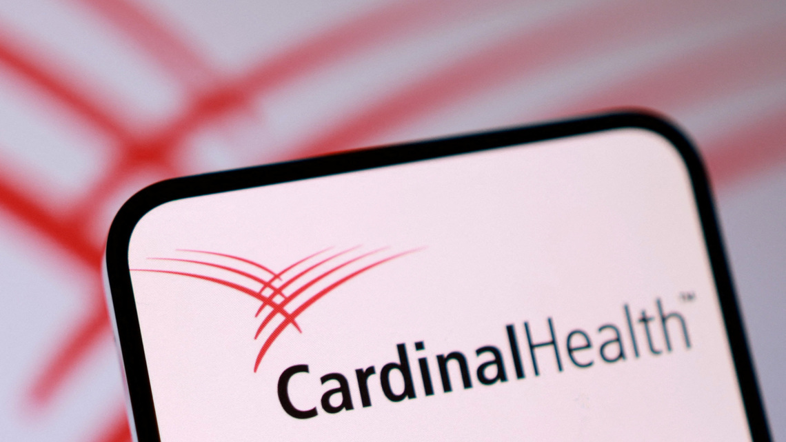 Cardinal Health forecasts full-year profit above estimates on specialty drug strength 