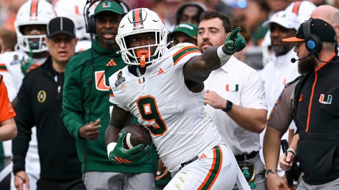 MIami's 'Expecting a Big Year' from Star Tight End Elija Lofton