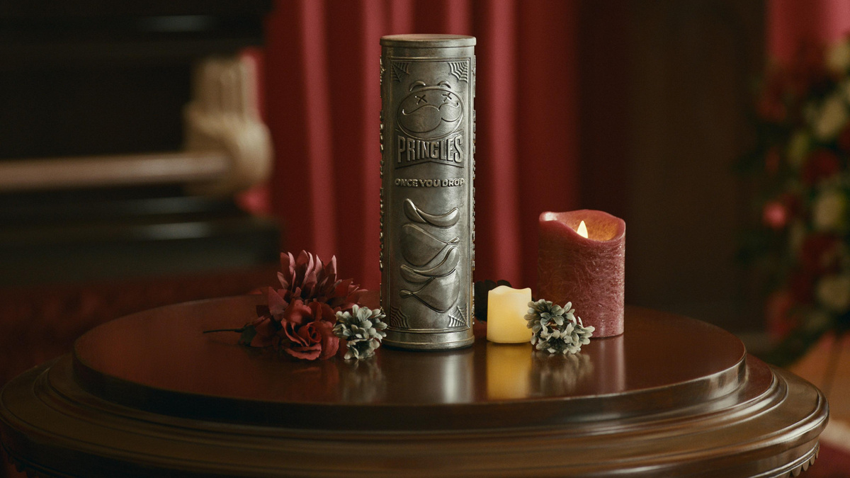 Pringles scouts die hard fan to win can-shaped urn for remains | Biloxi ...