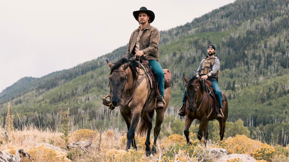 Luke Grimes as Kayce Dutton and Logan Marshall-Green as Pete Calvin, ‘Marshals’, 2026Sonja Flemming/CBS ©2025 CBS Broadcasting, Inc. All Rights Reserved.