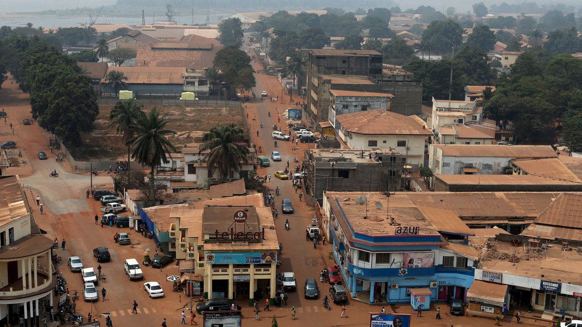 A general view shows a part of the capital Bangui, Central African Republic, February 16, 2016. REUTERS/Siegfried Modola
