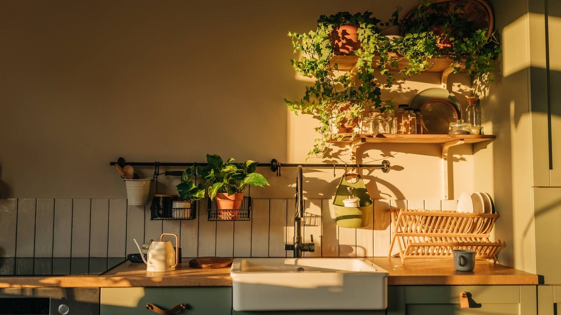 Designers Say Kitchen Wallpaper Is Making a Comeback-And It's Nothing Like the Busy Prints You Remember 