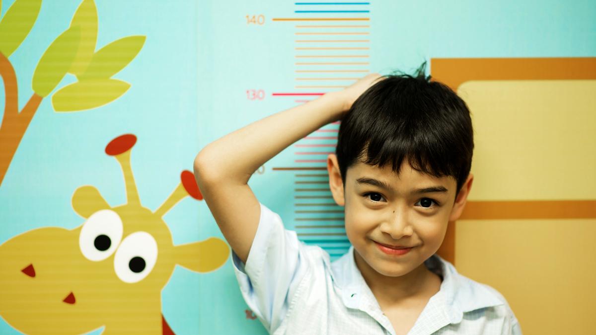 Understanding growth charts and all the different aspects of your child’s health that factor into them can be difficult, ask your pediatrician, family doctor, or nurse practitioner to help you understand if you have questions. )