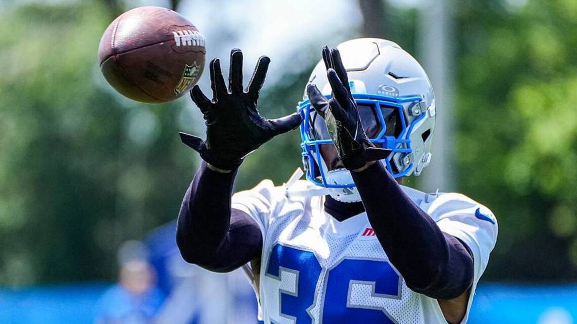 Detroit Lions DC Kelvin Sheppard Has Never Seen New Safety Smile 