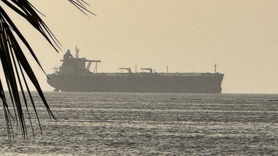 Houthis attack ship in Red Sea, kill 6 including 2 rescuers 