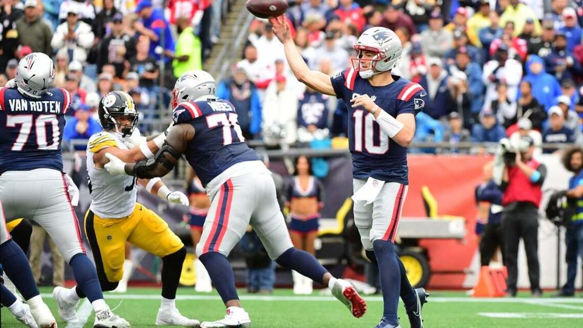 Elijah Ponder's defensive touchdown puts capper on Patriots' win over Steelers
