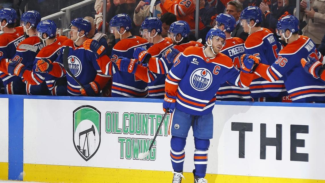 Oilers can wrap up home ice in playoffs with win over Canucks 