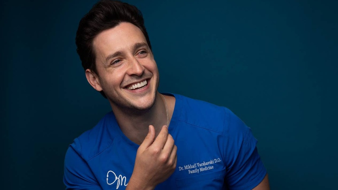 Dr. Mike Explains How Much Protein You Really Need and Why Quest Nutrition Fits His Routine 