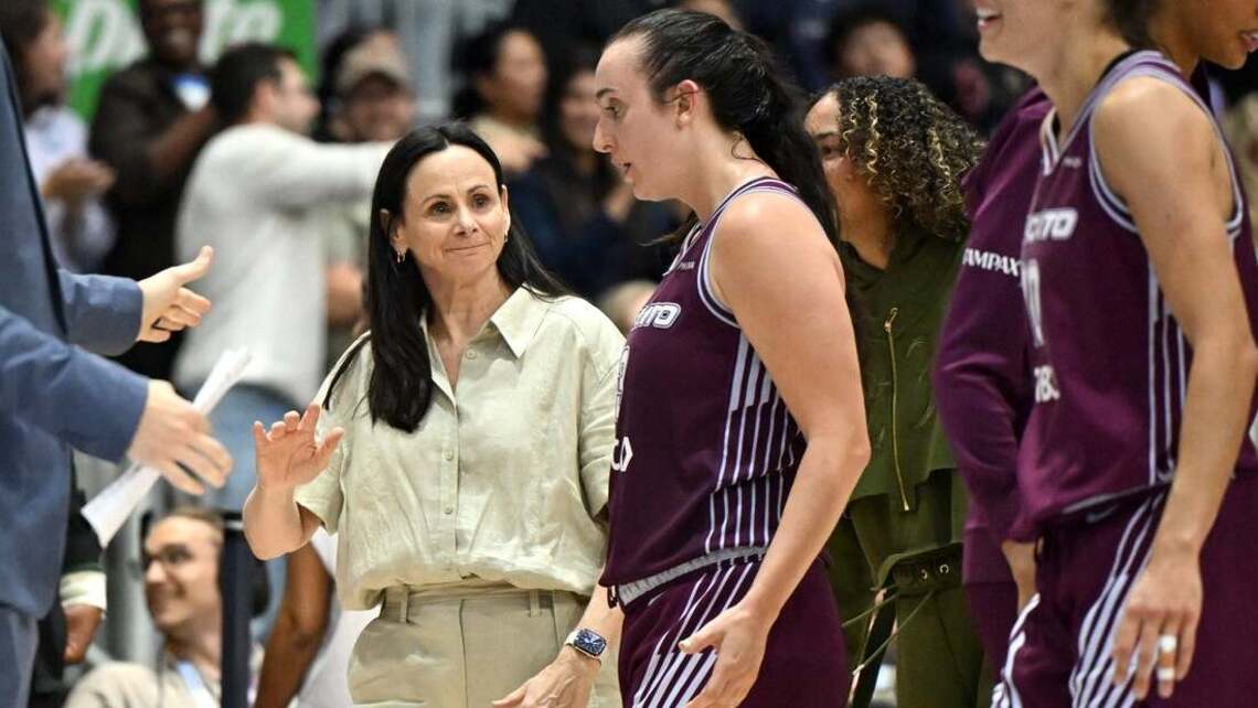Tempo without suspended coach Sandy Brondello vs. rested Aces