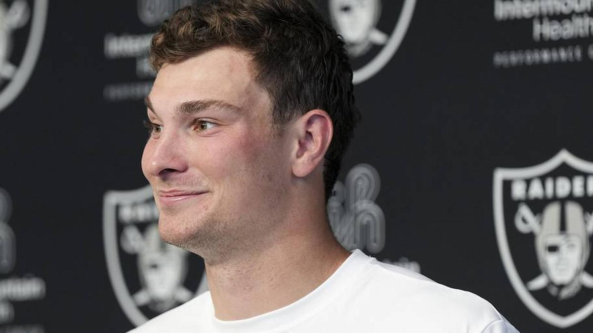  May 2, 2026; Henderson, NV, USA; Las Vegas Raiders quarterback Fernando Mendoza (15) speaks during a news conference at the team's Rookie Minicamp at Intermountain Health Performance Center. Mandatory Credit: Candice Ward-Imagn Images | Candice Ward-Imagn Images 