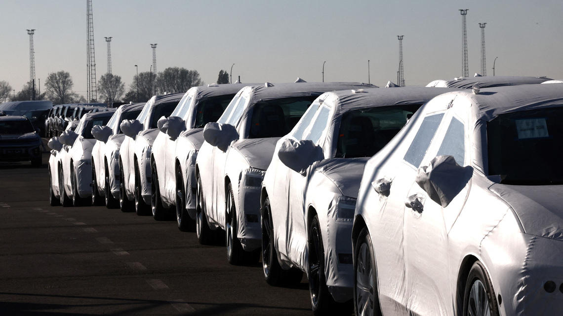 China, EU strike deal to halve Chinese hybrid exports