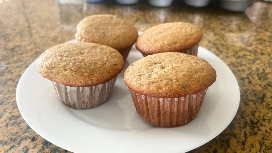 This muffin tin tip comes in handy in those in-between situations where you’ve got a little extra muffin batter left and don’t want to wait to bake another full round.