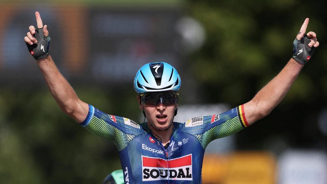 Tim Merlier wins 2nd straight stage at Tour de France 