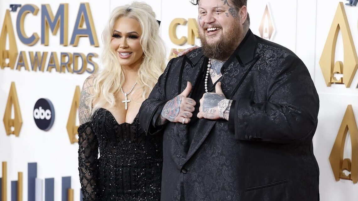 Bunnie Xo Sings About Heartbreak Amid Shocking Jelly Roll Split 