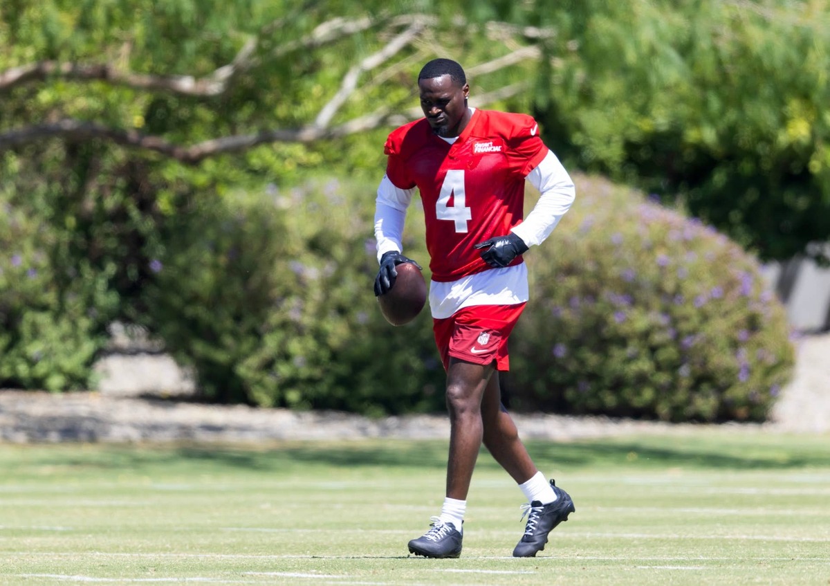  Despite his talent, Jeremiyah Love could struggle early in his NFL career with the Cardinals. (Mark J. Rebilas-Imagn Images)