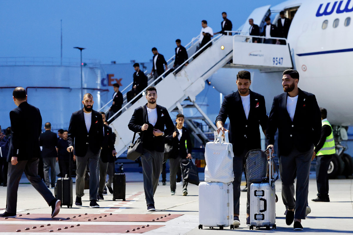  Members of the Iranian national soccer team arrive at Tijuana International Airport on June 7, 2026 in Tijuana, Mexico. 