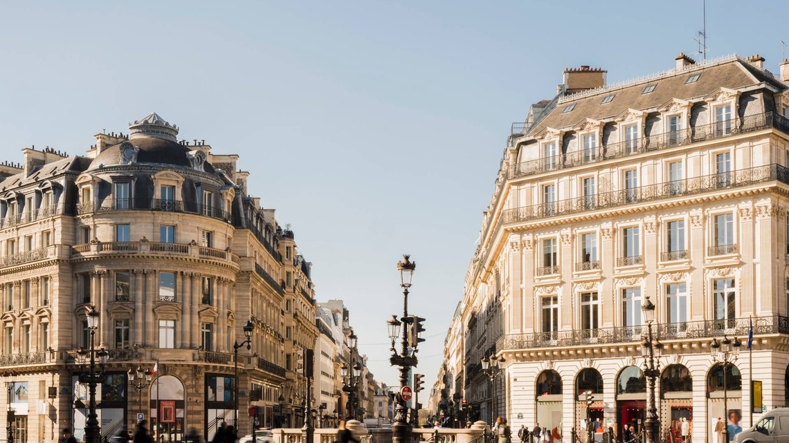 This Major Airline Just Dropped $54 Fall Flights-and $299 Tickets to Europe 
