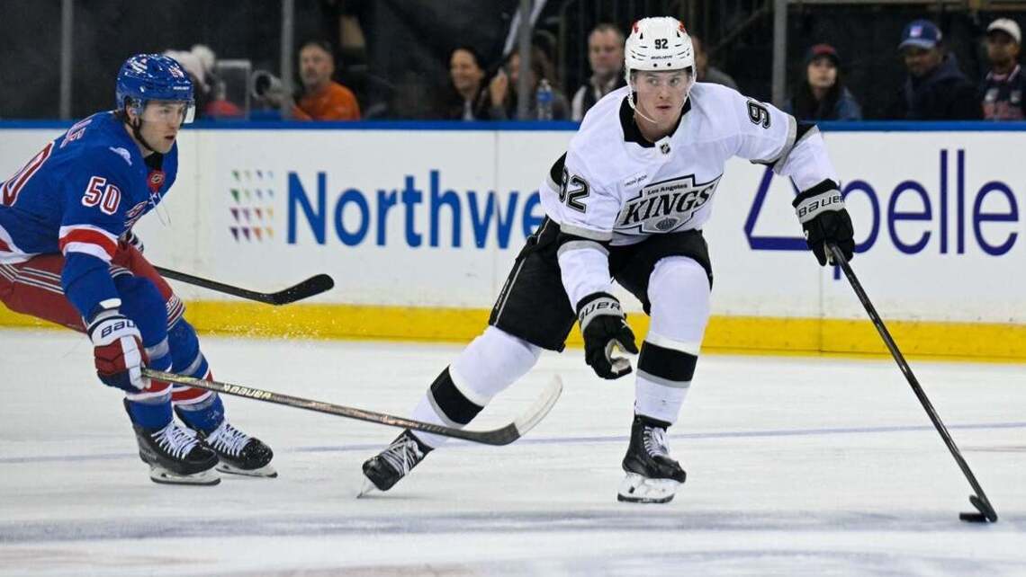 Drew Doughty, Kings end Rangers' home-ice winning streak 