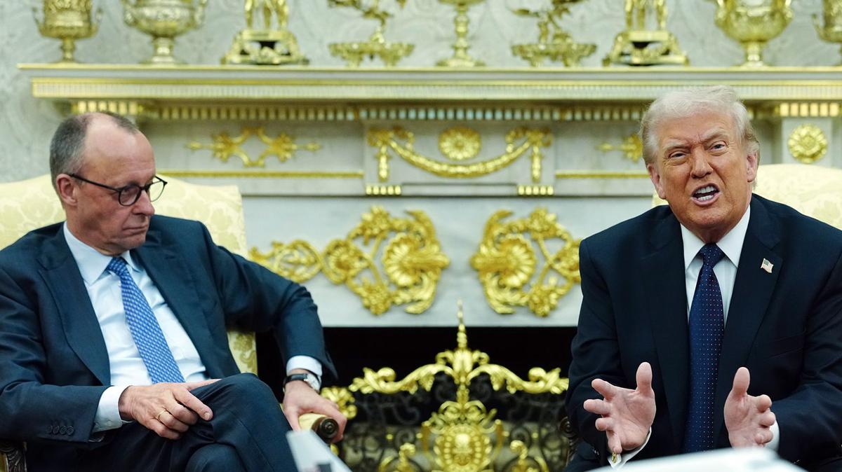U.S. President Donald Trump, right, meets with German Chancellor Friedrich Merz at the White House in Washington, D.C. (Kay Nietfeld/dpa/TNS)