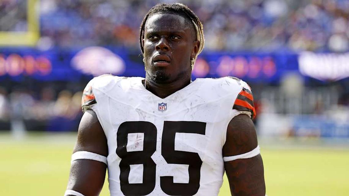  Sep 14, 2025; Baltimore, Maryland, USA; Cleveland Browns tight end David Njoku (85) during the game against the Baltimore Ravens at M&T Bank Stadium. Mandatory Credit: Peter Casey-Imagn Images | Peter Casey-Imagn Images 